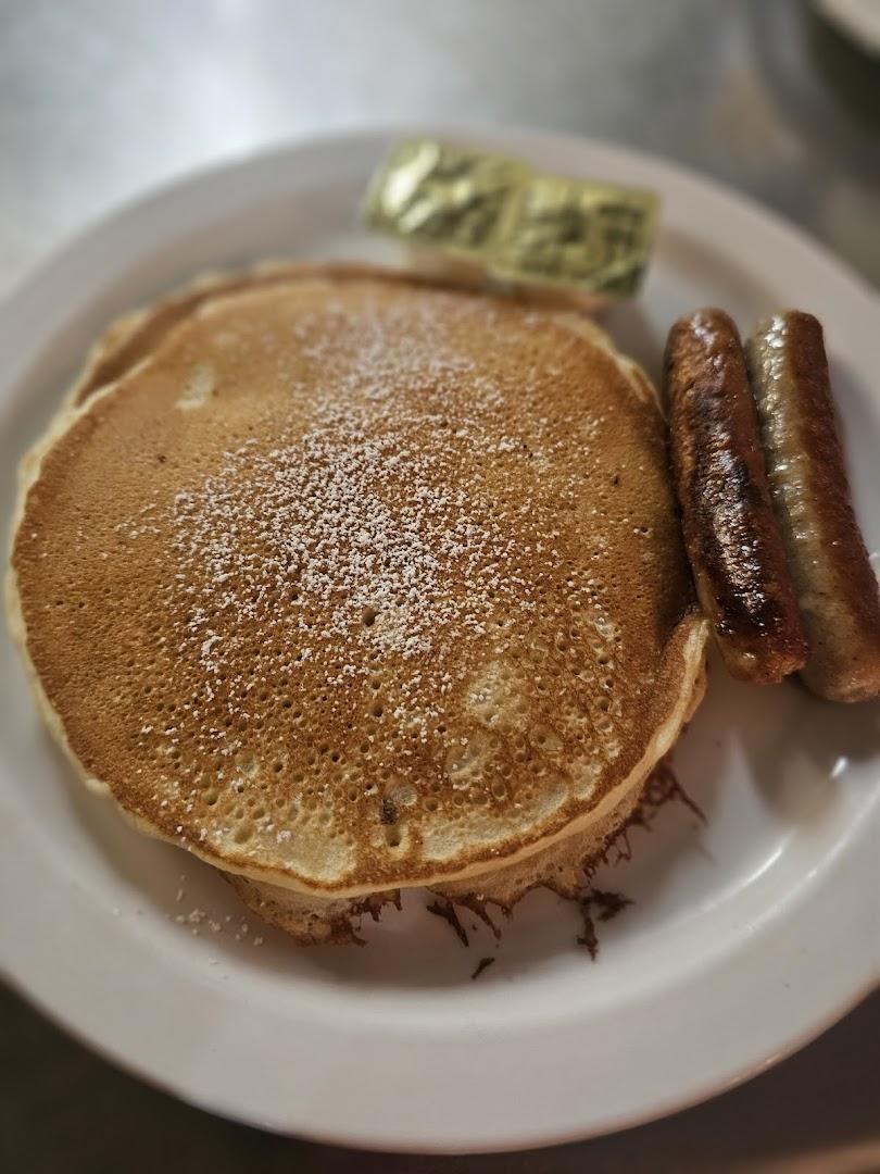 Farmer's Plate Hometown Cafe